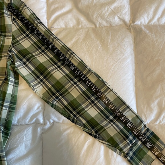 Ibex 100%Wool Button-Down Shirt in Size Large - Picture 5 of 7